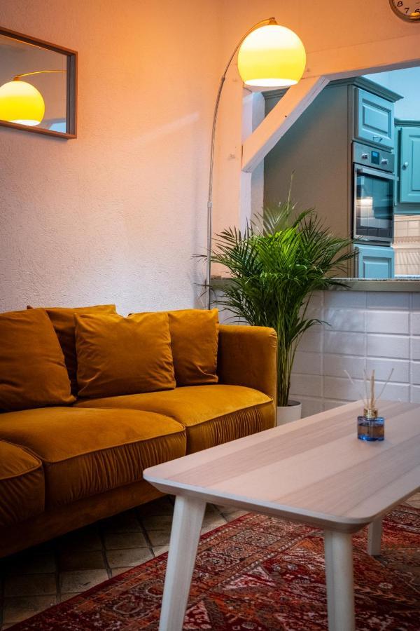 Le Cocon- Atypique Classe 2 Etoiles Gien ภายนอก รูปภาพ