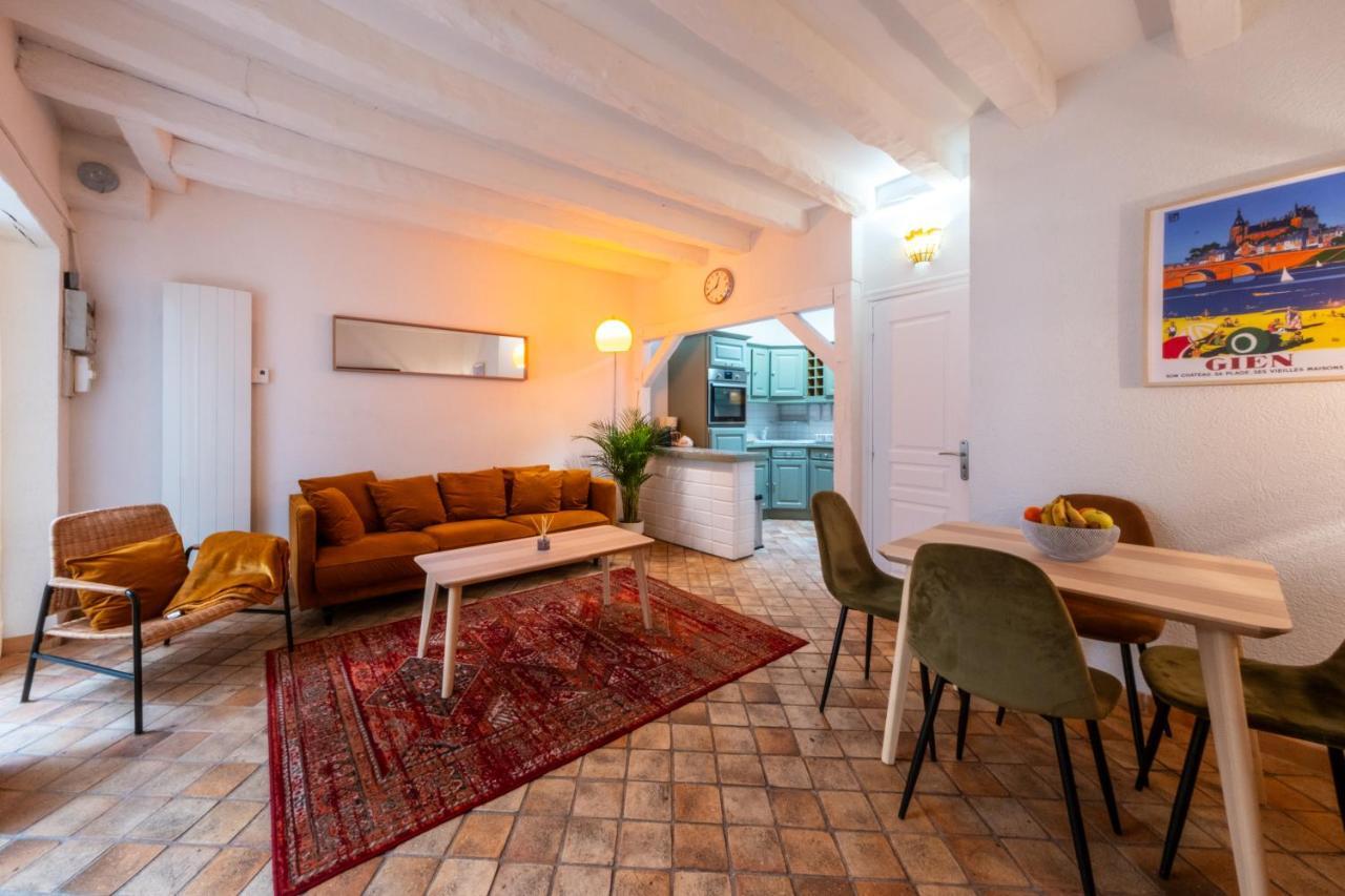 Le Cocon- Atypique Classe 2 Etoiles Gien ภายนอก รูปภาพ