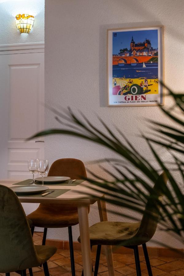 Le Cocon- Atypique Classe 2 Etoiles Gien ภายนอก รูปภาพ